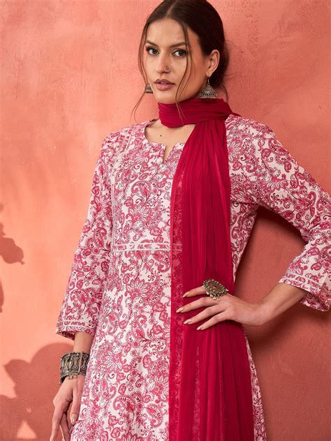 Women Pink & White Cambric Kurta With Pencil Pants & Dupatta