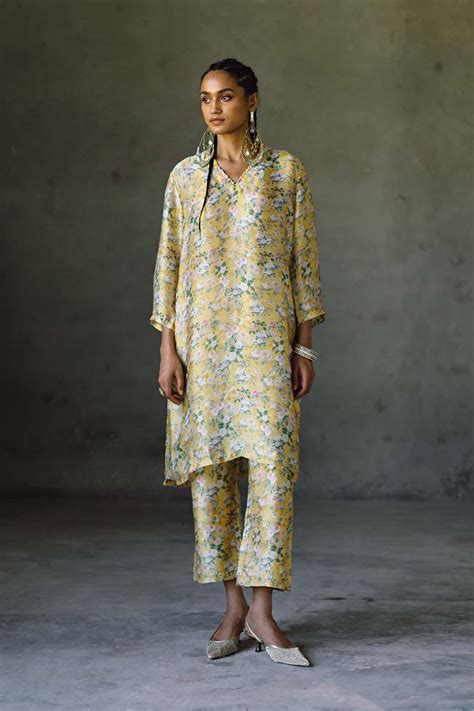 SALE - Shop Designer Clothes, Jewellery & Accessories for Women on ...