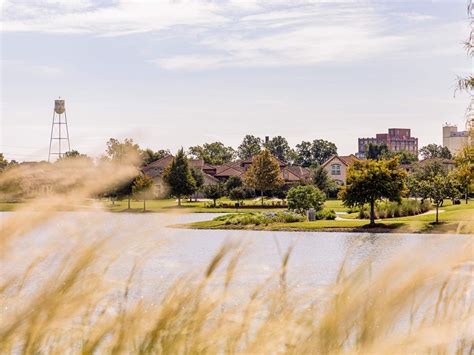 Sugar Land triumphs as No. 3 best place to live in U.S. - CultureMap ...
