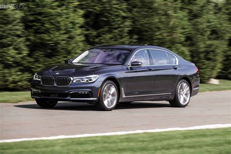 You can now configure your 2016 BMW 7 Series