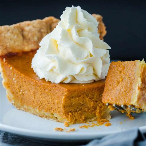 Classic Pumpkin Pie Natasha's Kitchen | The Cake Boutique