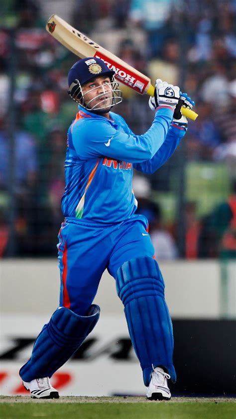 Virender Sehwag के वो रिकॉर्ड्स जिन्हें तोड़ने में रोहित-विराट के छूट ...