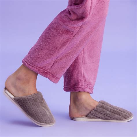Fur Mules-NYSL05-Brown – Nykd by Nykaa