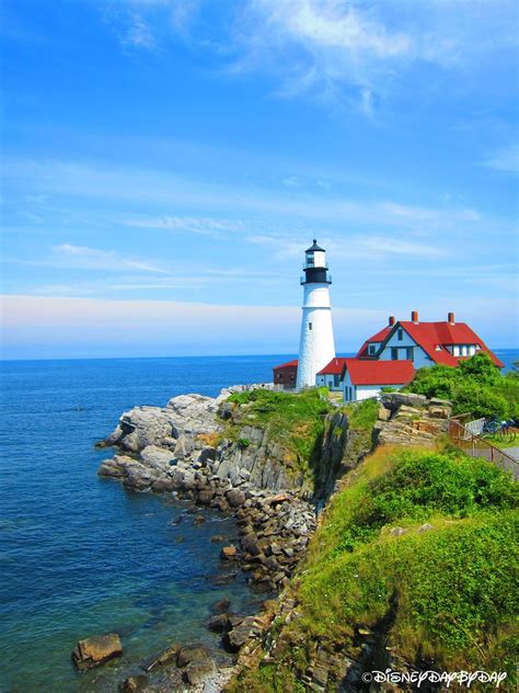 Hollywood Lights Portland - View ratings, photos, and more. - bmp-watch