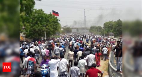 As Anti-Sterlite protests turn violent, TN CM convenes emergency meet ...