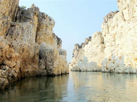 know 5 interesting facts related to jabalpur bhedaghat tourist location ...