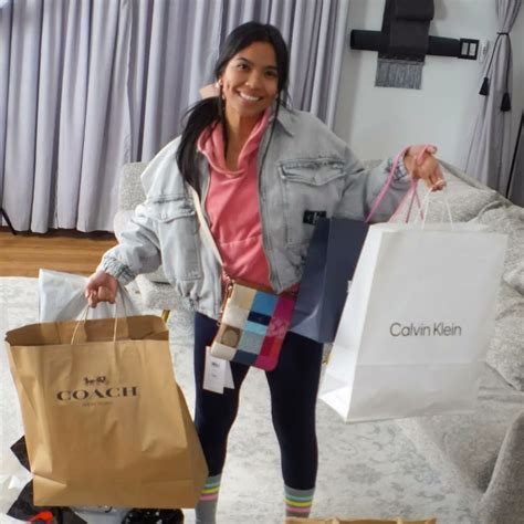 TW Pornstars - 1 pic. Jada Kai. Twitter. These are a few of my favorite things 🎶🎵. 6:06 PM - 27 ...