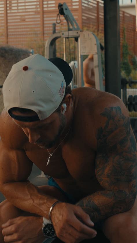 Onlyfans Mirror Nudes