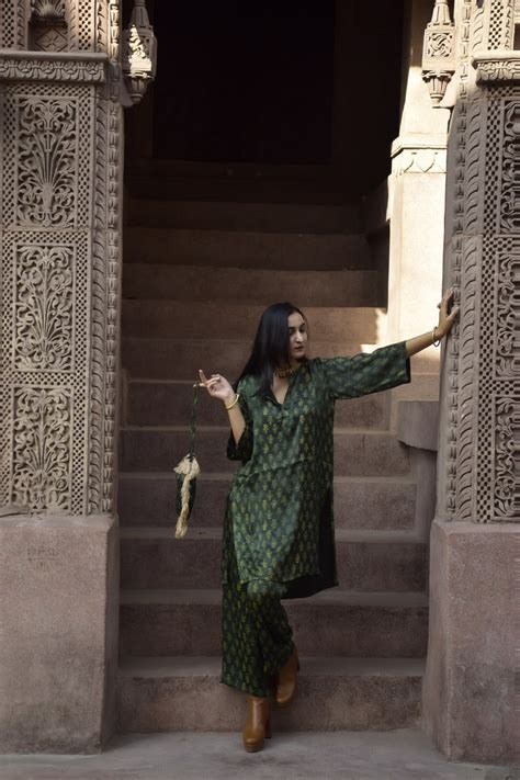 Green Hand Block Printed Co-ord Set – VAAGO INDIA