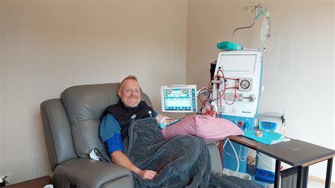 Study finds home dialysis patients fare better than satellite patients ...