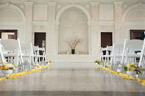 Dekalb History Center at the Historic DeKalb Courthouse Wedding Venue