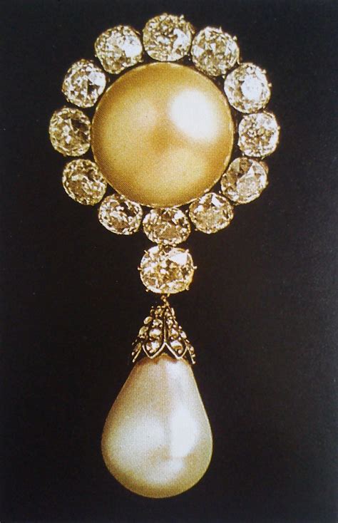 Beautiful Jewelry In Spanish - Nadhira Jewel