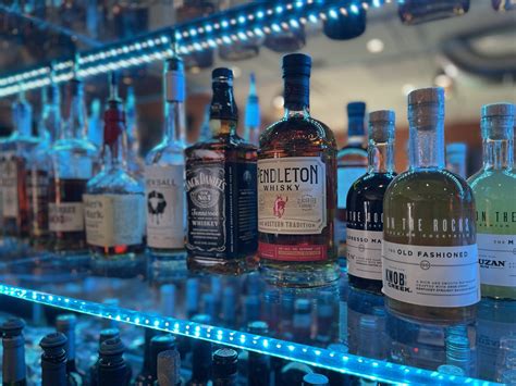 The Bar - On The Rocks