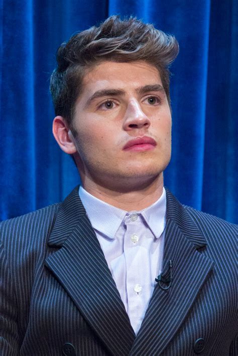 Gregg Sulkin - Wikipedia, la enciclopedia libre