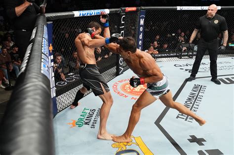 Paulo Costa vs. Luke Rockhold full fight video highlights - MMA Fighting
