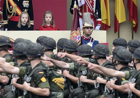 Spain's Princess Leonor to do military training for three years