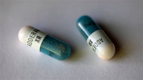 Adderall, Vyvanse in Higher Doses May Be Tied to Psychosis Risk, Study ...