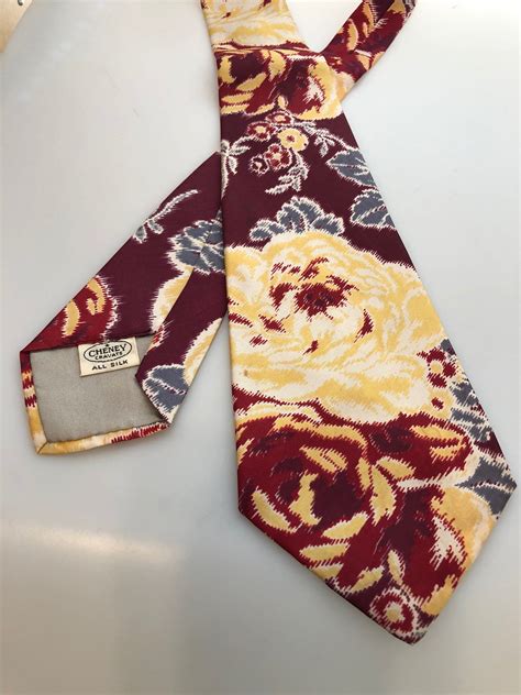 1940s Vintage Men's Necktie All SILK by CHENEY CRAVATS Floral Print ...
