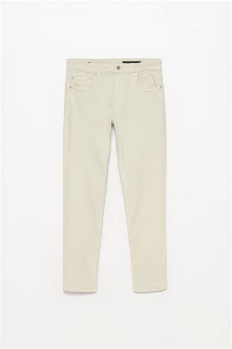 Slim - Jeans - ROPA - Hombre - | Lefties ESPAÑA