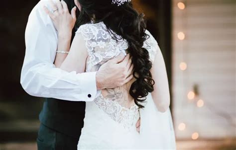 Download wallpaper tattoo, tattoo, the bride, neckline, wedding, the ...