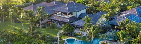 Private Compounds: 5 Multigenerational Estates in Vacation Hotspots ...