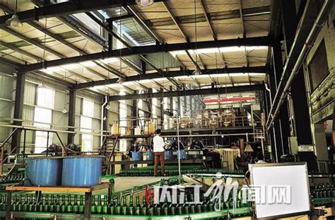 四川内江蓝洋玻璃制品有限公司:完成“煤改气” 从源头遏制大气污染 - 内江新闻网