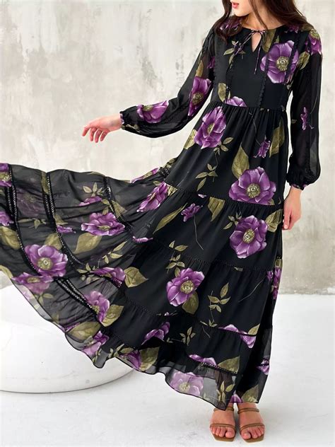 Thistle Floral Lace Long Dress