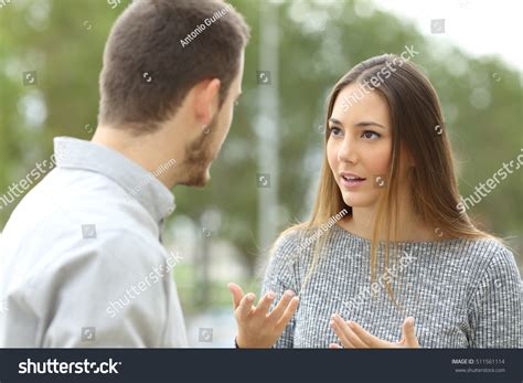 Talking 的图像结果