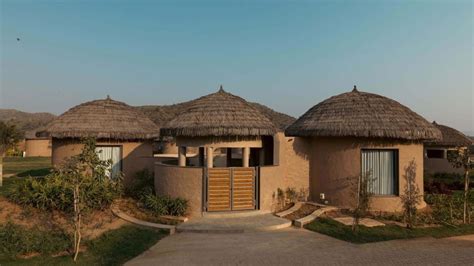 The Spirit Of Ajabgarh Reveals Itself Slowly At Ananta Spa & Resort