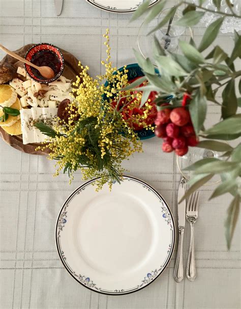 Winters Dining Photos, Download The BEST Free Winters Dining Stock ...