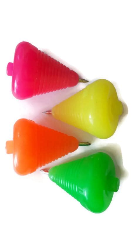 Buy Big Size Plastic Round Top with Thread Plastic Spinning Tops lattoo ...