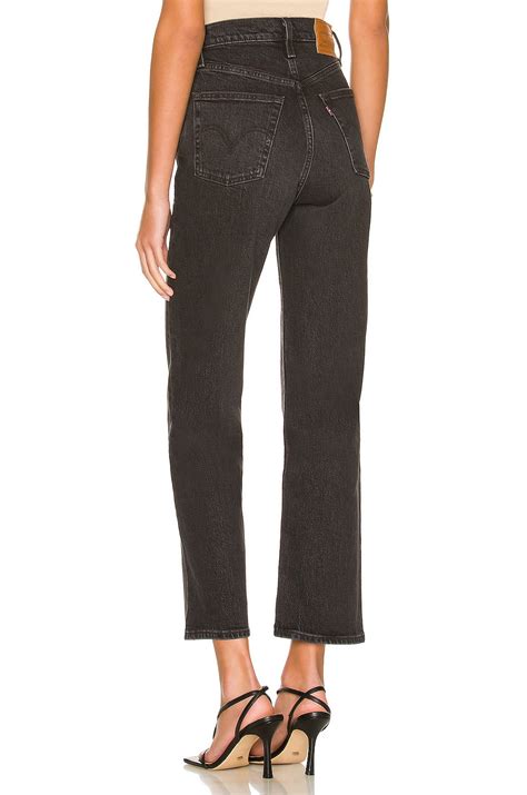 LEVI'S Ribcage Straight Ankle in Feelin' Cagey | REVOLVE