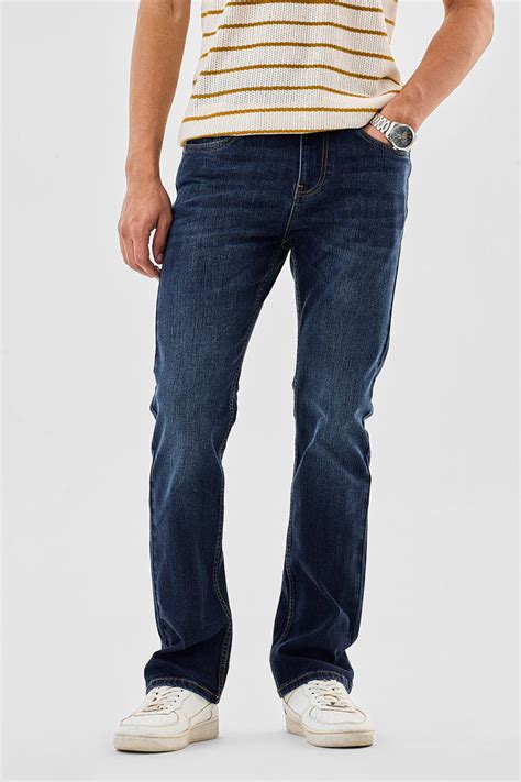 Buy Men's Dark Blue Mid Rise Straight Fit Jeans Online | Snitch – SNITCH