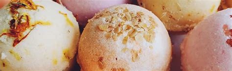 Aaranyam | Bath Bomb - Rose petals, Coffee, Callandulla, Oats, Pink ...