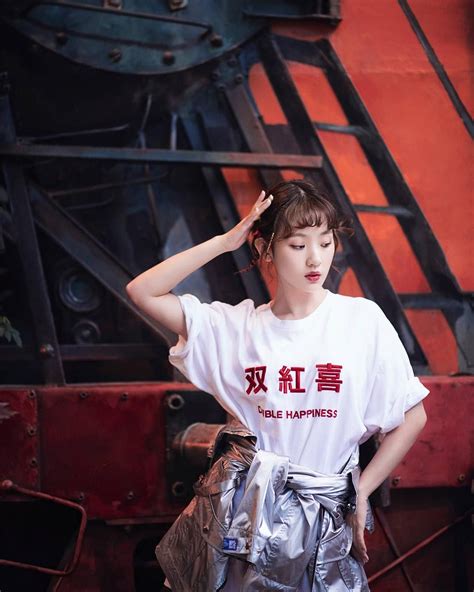 模特儿 #孙艺宁 #sunyining Dramas, Chinese Actress, Nymph, Korea, Hipster ...