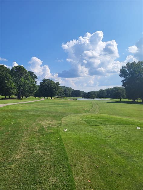 Cartersville Country Club – Green Fees, Yardage, Course Info