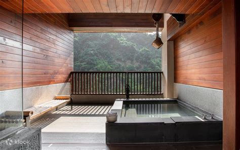 Wulai Mountain Forest Hot Spring Day Trip: Waterfall Cable Car & Wulai ...