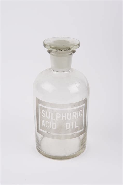 Four standard reagent bottles | Science Museum Group Collection