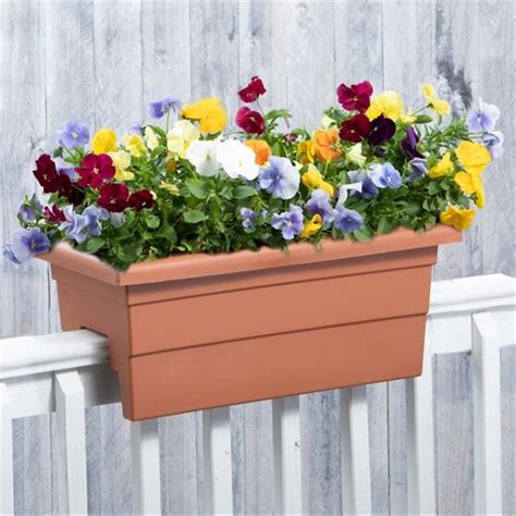 Novelty Manufacturing Countryside Plastic Railing Planter Flower Box ...
