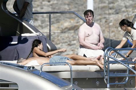 Elon Musk jokes shirtless pics in Mykonos are 'good motivation'