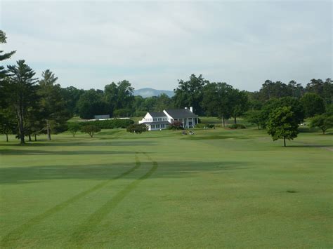 Mimosa Hills Country Club – Tiger Golf Traveler