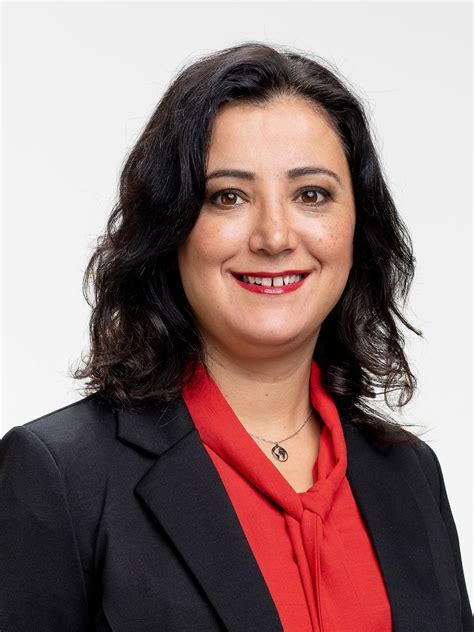 https://www.bundestag.de/resource/image/1052330/3x4/864/1152/a3290b47a6172a60ea35e39a8f48d1bc/3F56531A7FCE46480FA4C87FE0DD8242/akbulut_gokay_gross.jpg