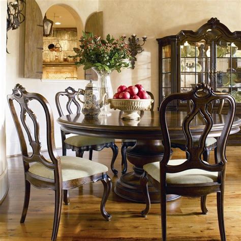 thomasville dining room sets discontinued