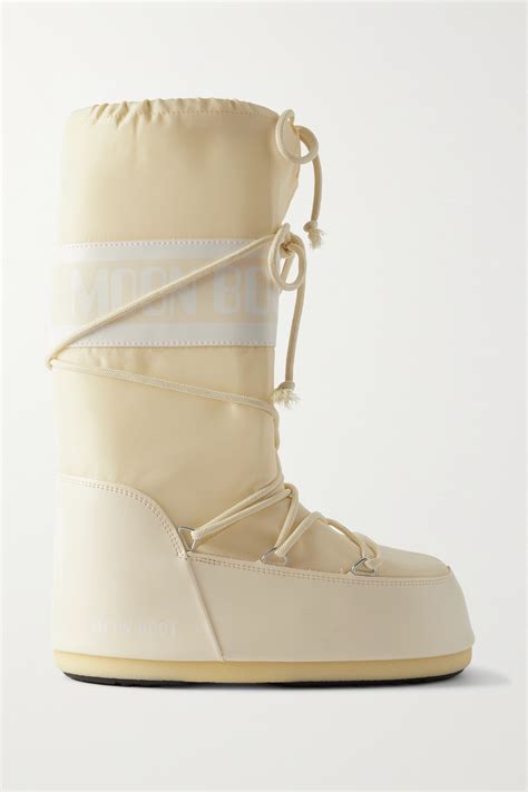 17 Best Designer Snow Boots for Women 2023: Designer Winter Boots