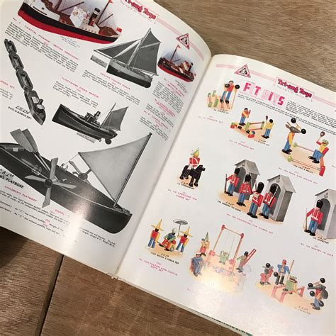 Tri-ang Toys 1937/38 | 百年