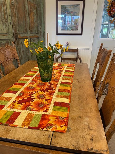 Quilted Table Runner - Etsy Canada | Fall table runner patterns, Quilted table runners christmas ...