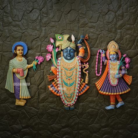Shrinathji Yamuna Ji Mahaprabhu Ji Wall Mural Set | Divine Art – Dezin ...