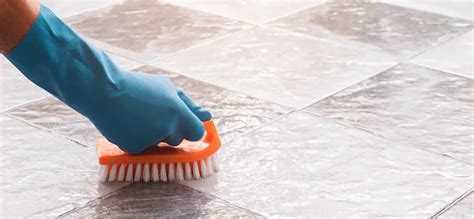 How to Degrease a Floor 的图像结果