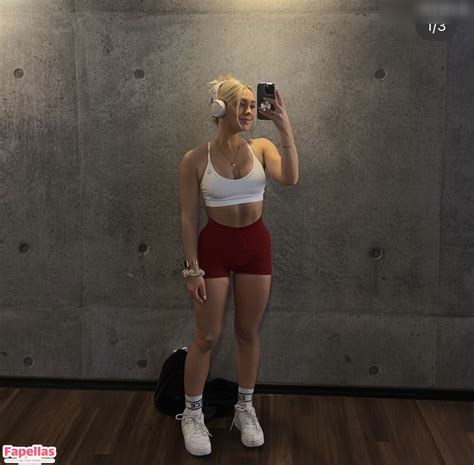 Lea Keller aka leak.ll.r Nude Leaks - Fapellas