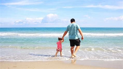 Father's Day: Indian fathers and their money-savvy finance lessons